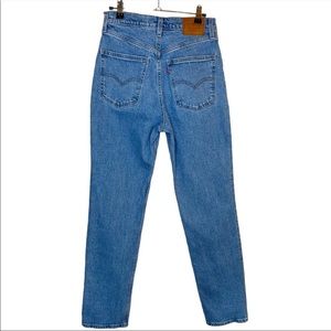 Levi's Premium 70's High Rise Slim Straight Jeans, 27